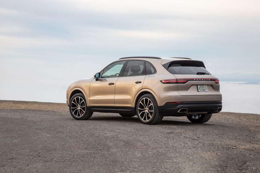 Porsche Cayenne (PO536) 2018 года  (NA) (фото 11 из 40)